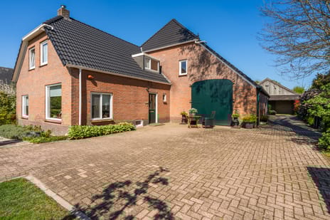 Brinken 7 tertiary image