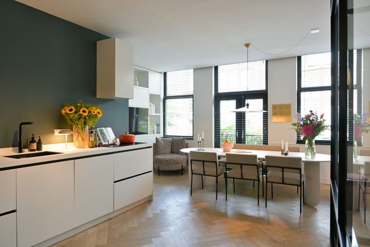 Photo 2 of Nieuwe Crooswijkseweg 44-A