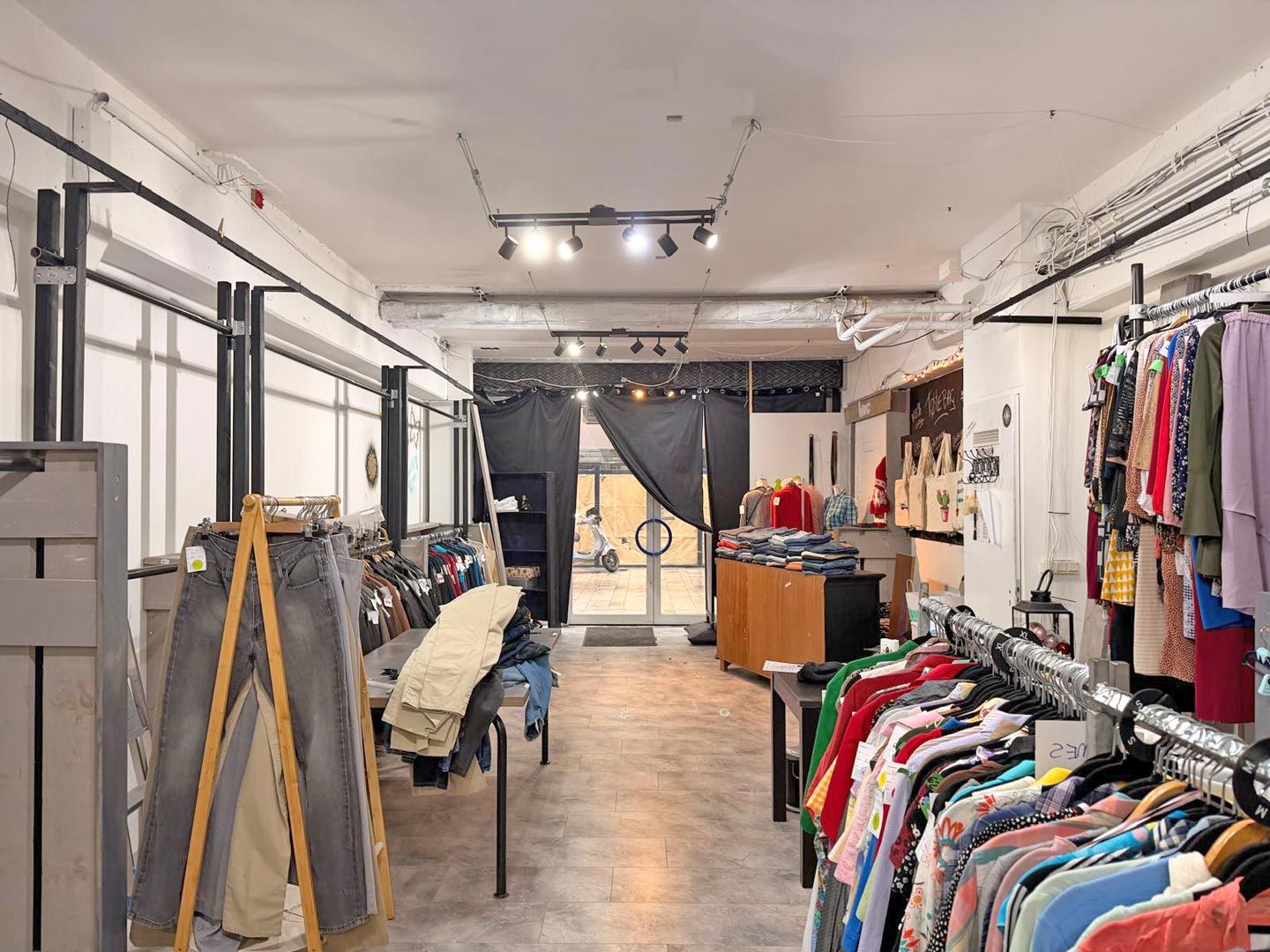 View photo 4 of Zadelmakerstraat 20