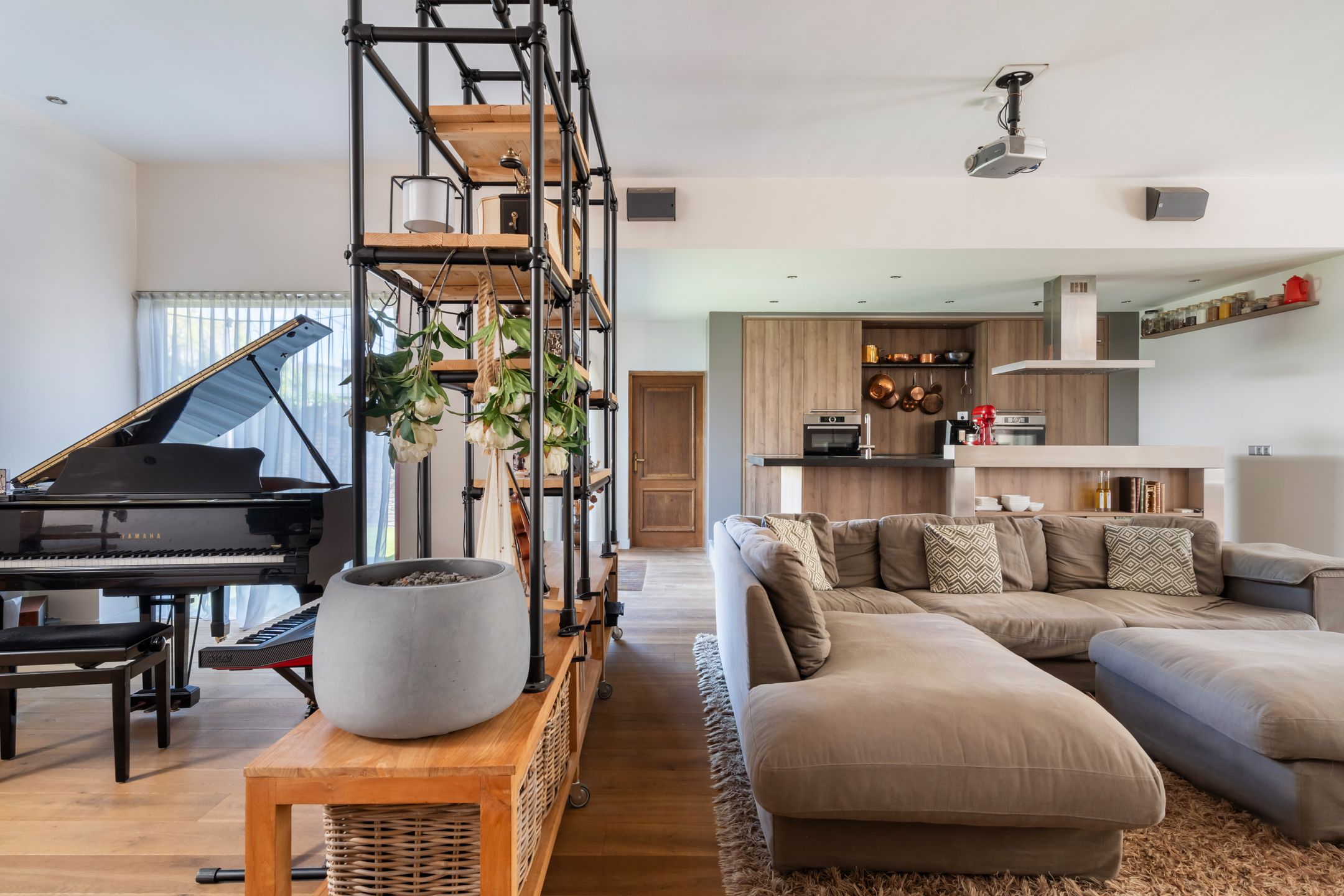 Photo 15 of Doornenburg 7