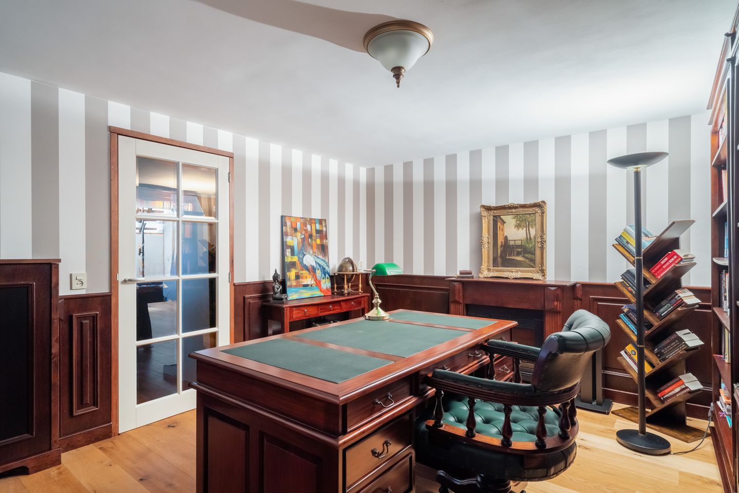 Photo 44 of Doornenburg 7