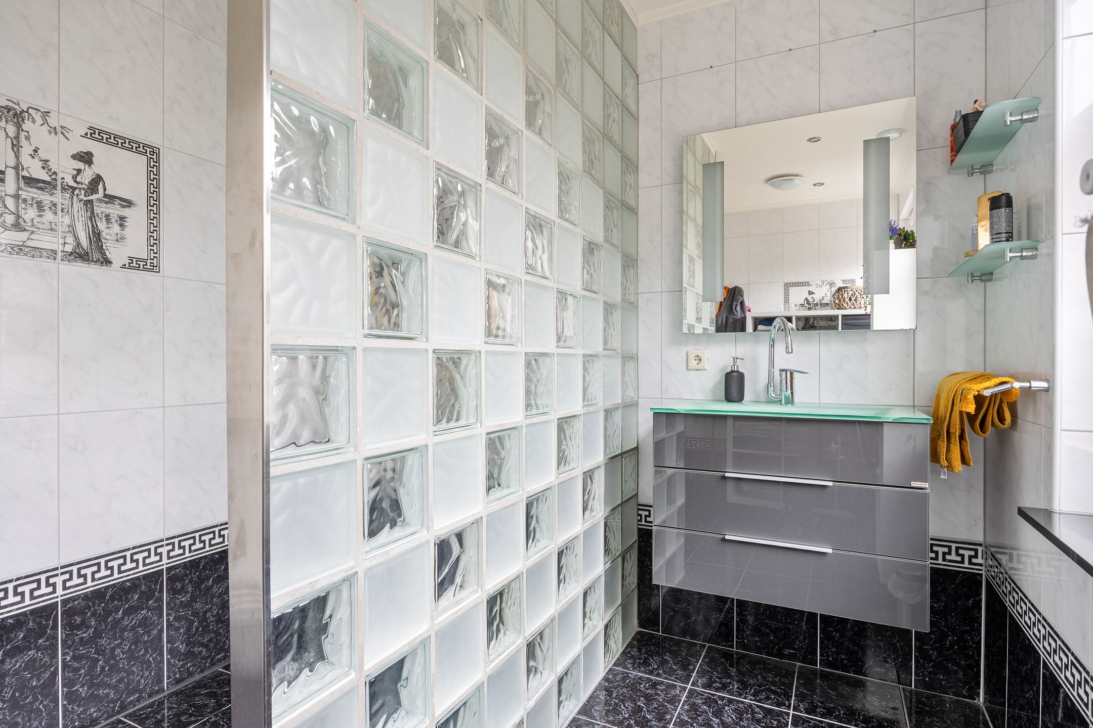 Photo 33 of Kerkstraat 24