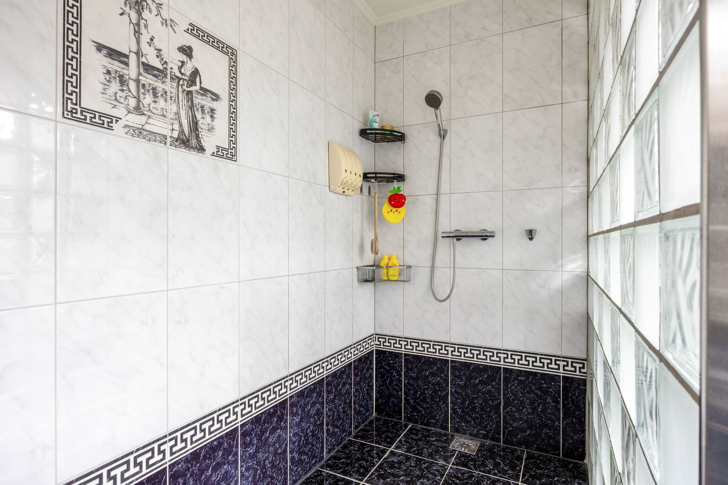 Photo 35 of Kerkstraat 24