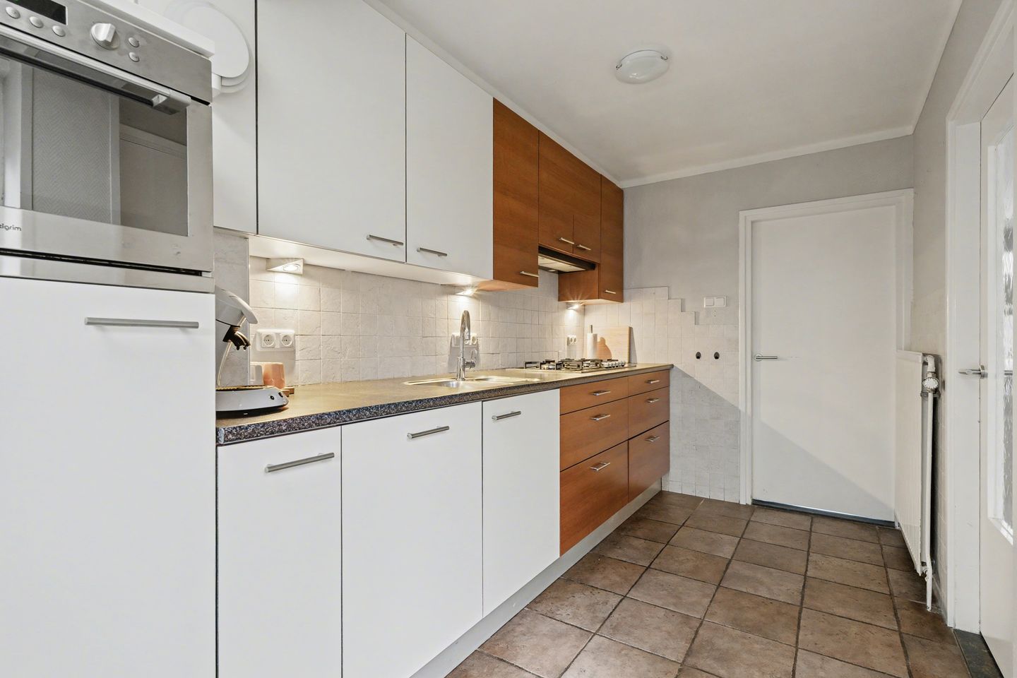 Photo 4 of de Genestetstraat 41