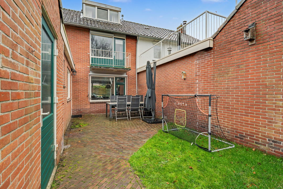 Photo 17 of de Genestetstraat 41