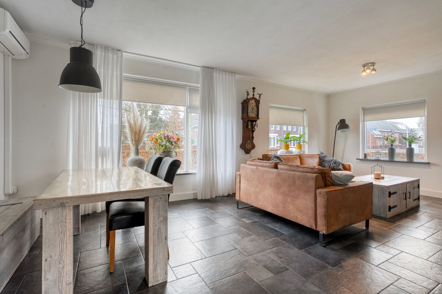 Foto 14 van Esdoornlaan 2