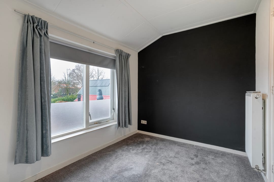 Foto 31 van Esdoornlaan 2