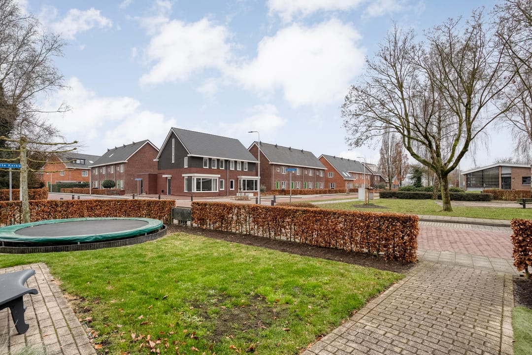 Foto 47 van Esdoornlaan 2