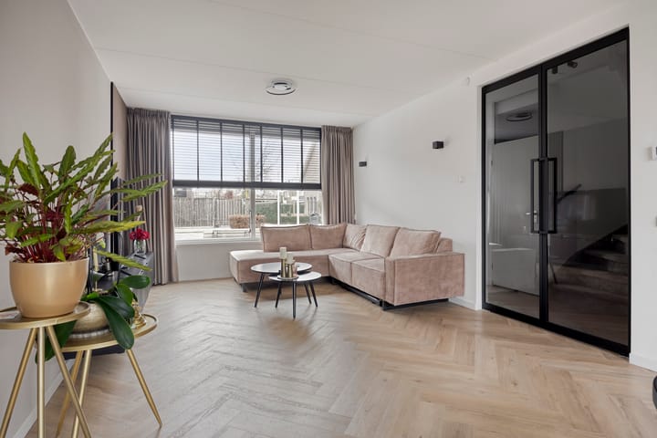 Foto 3 van Schout Eeuwoutstraat 36