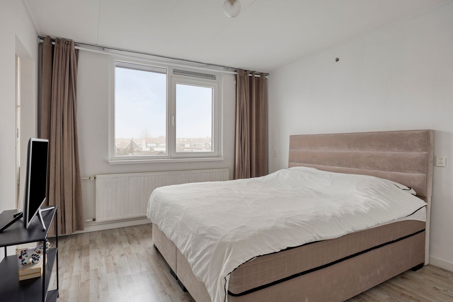 Foto 25 van Schout Eeuwoutstraat 36