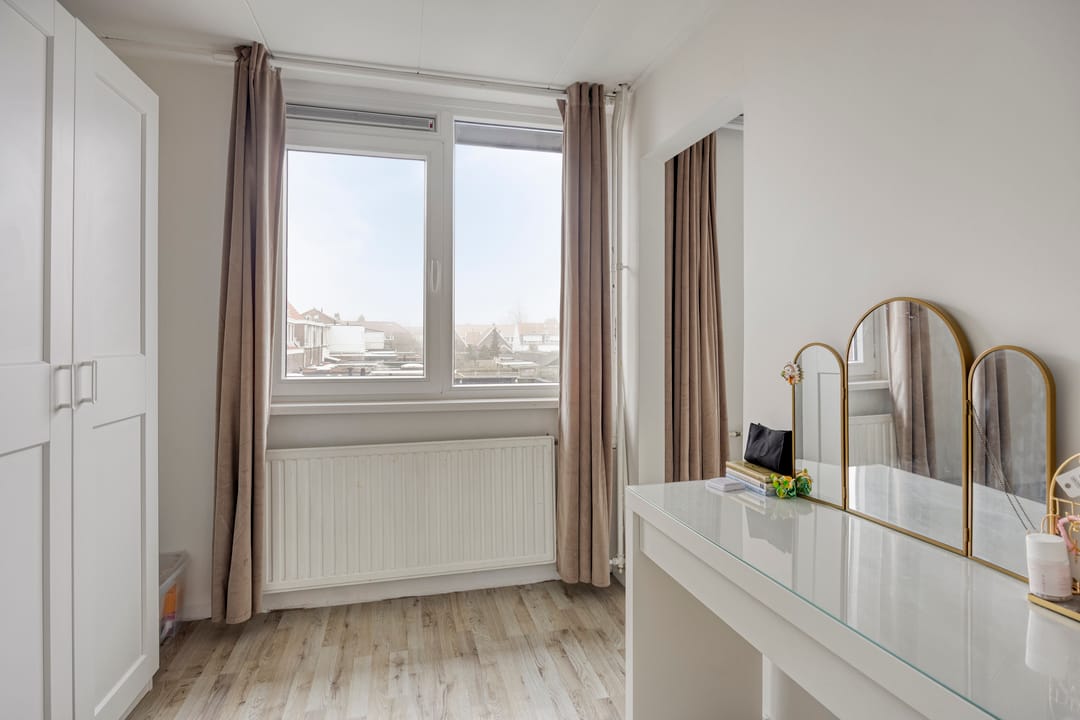 Foto 28 van Schout Eeuwoutstraat 36