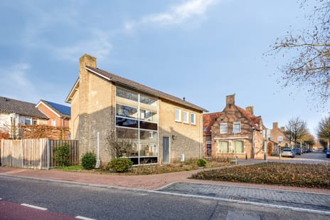 undefined main image