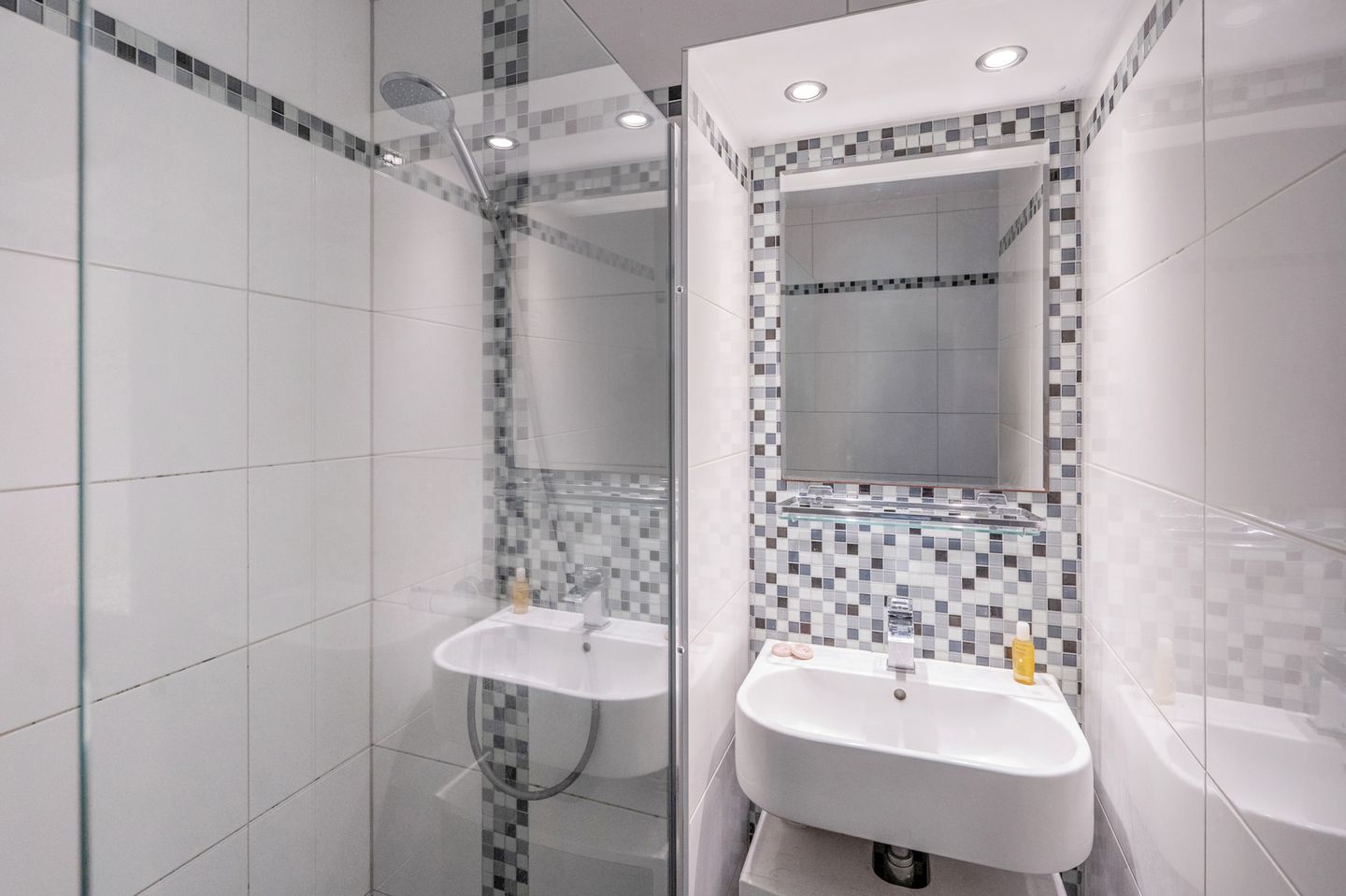 Foto 25 van Monseigneur van Steelaan 414