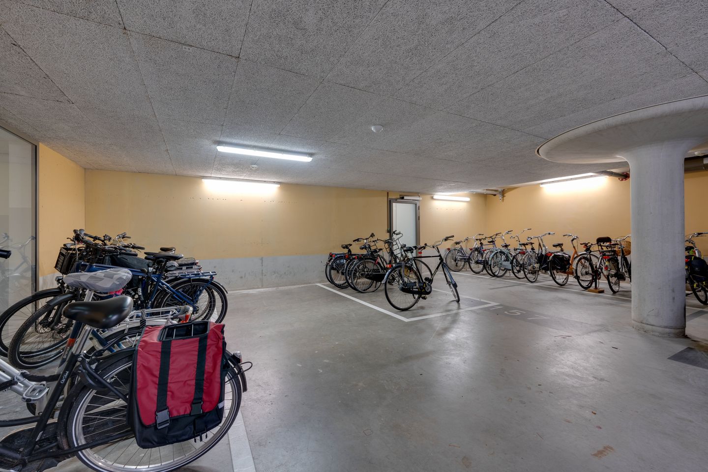 Foto 49 van Céramiquelaan 5