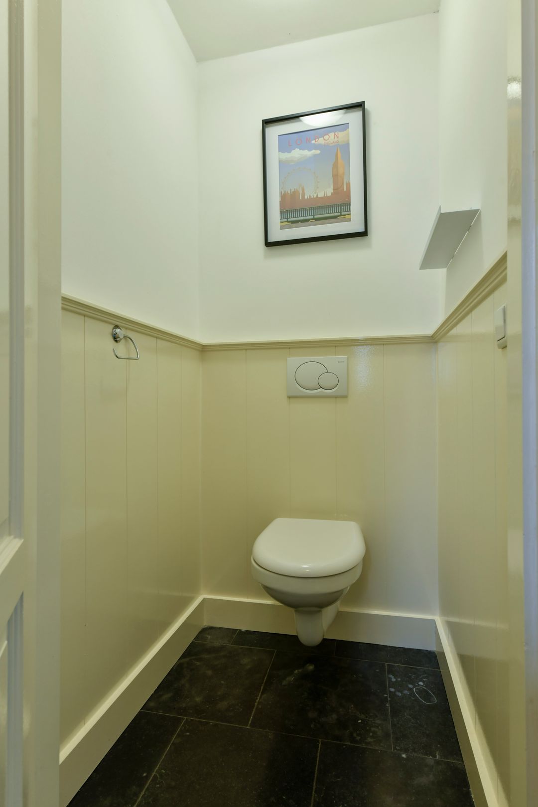 Photo 23 of Meidoornstraat 26