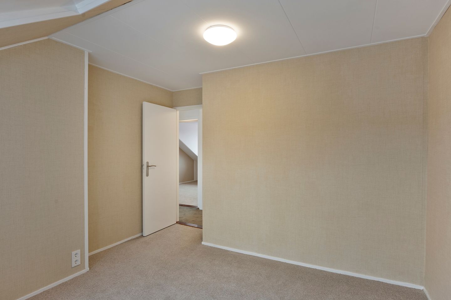 Foto 35 van Veenendaalkade 117