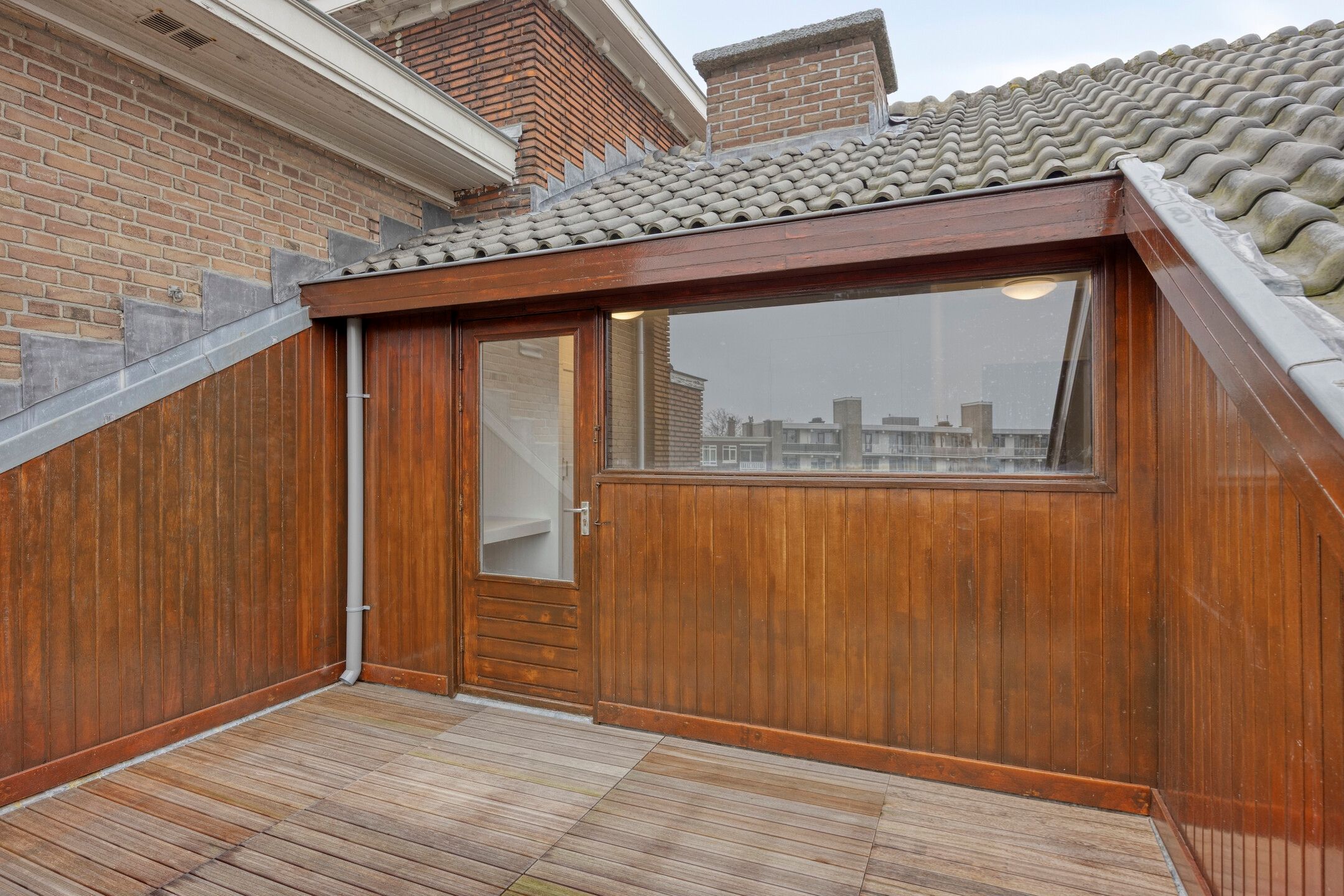 Foto 42 van Veenendaalkade 117