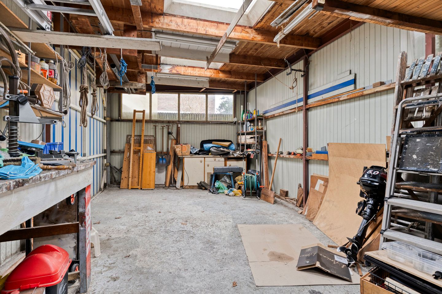 Photo 34 of Surinamestraat 1