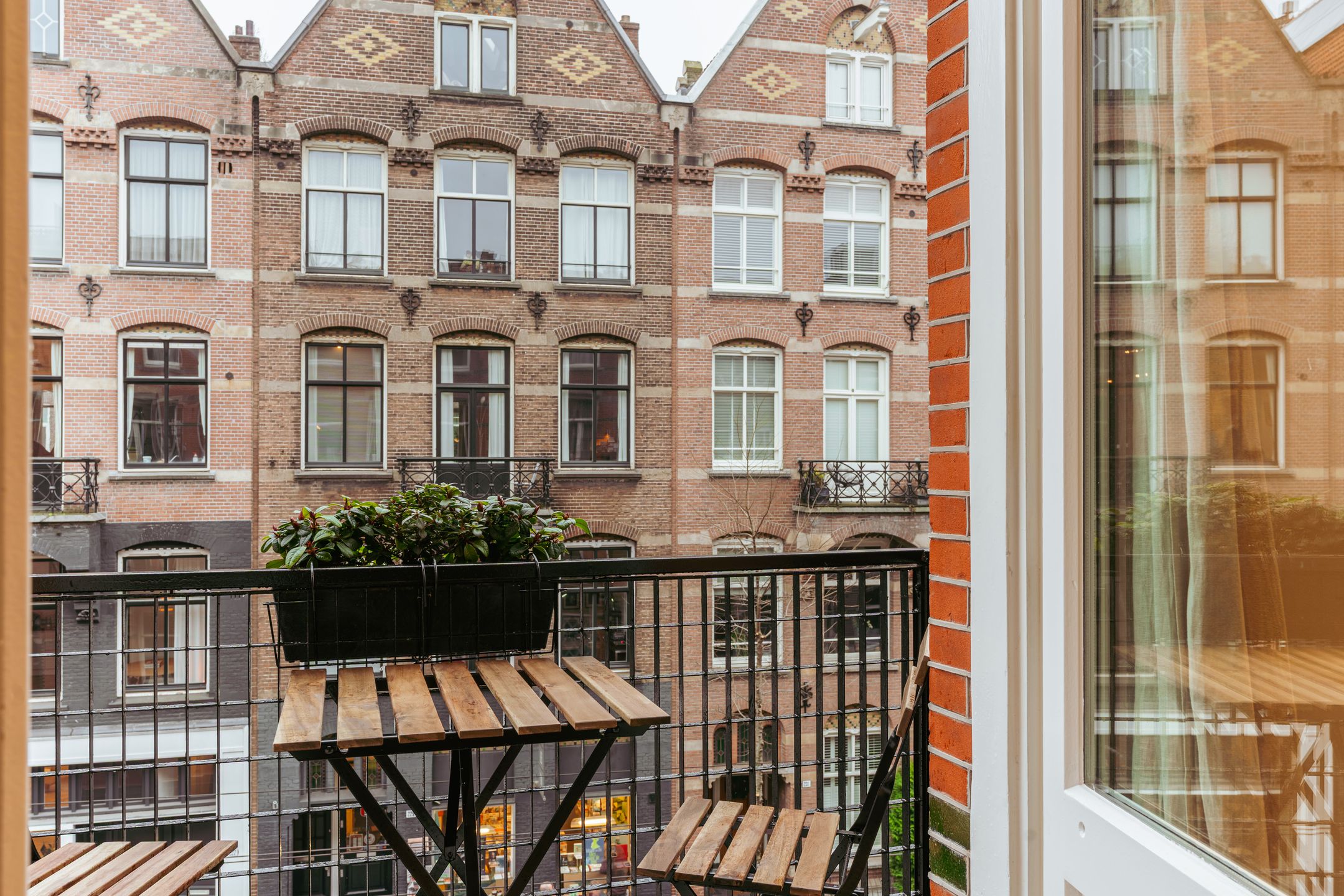 Photo 3 of Koninginneweg 190-E