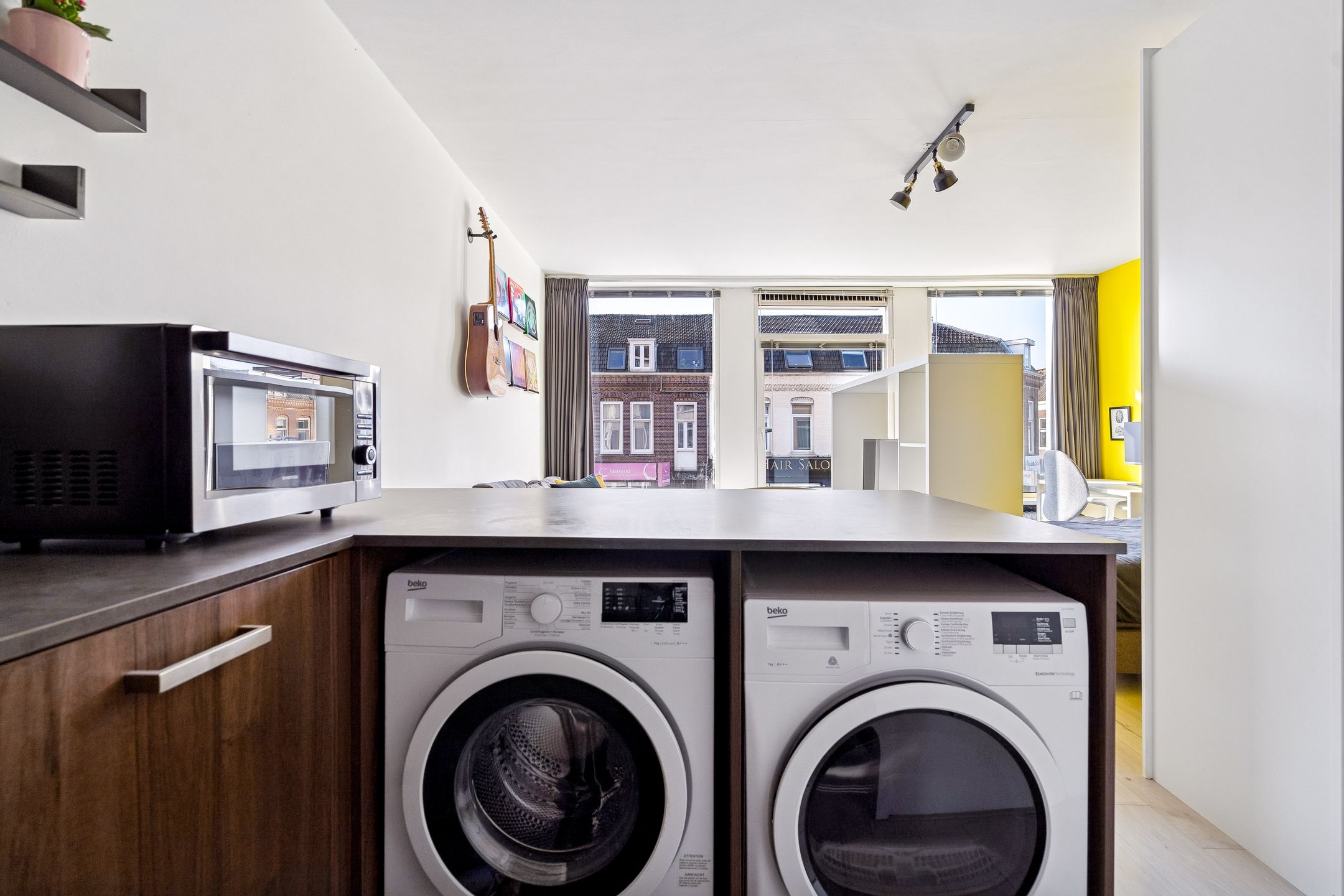 Foto 9 van Amsterdamsestraatweg 243-C