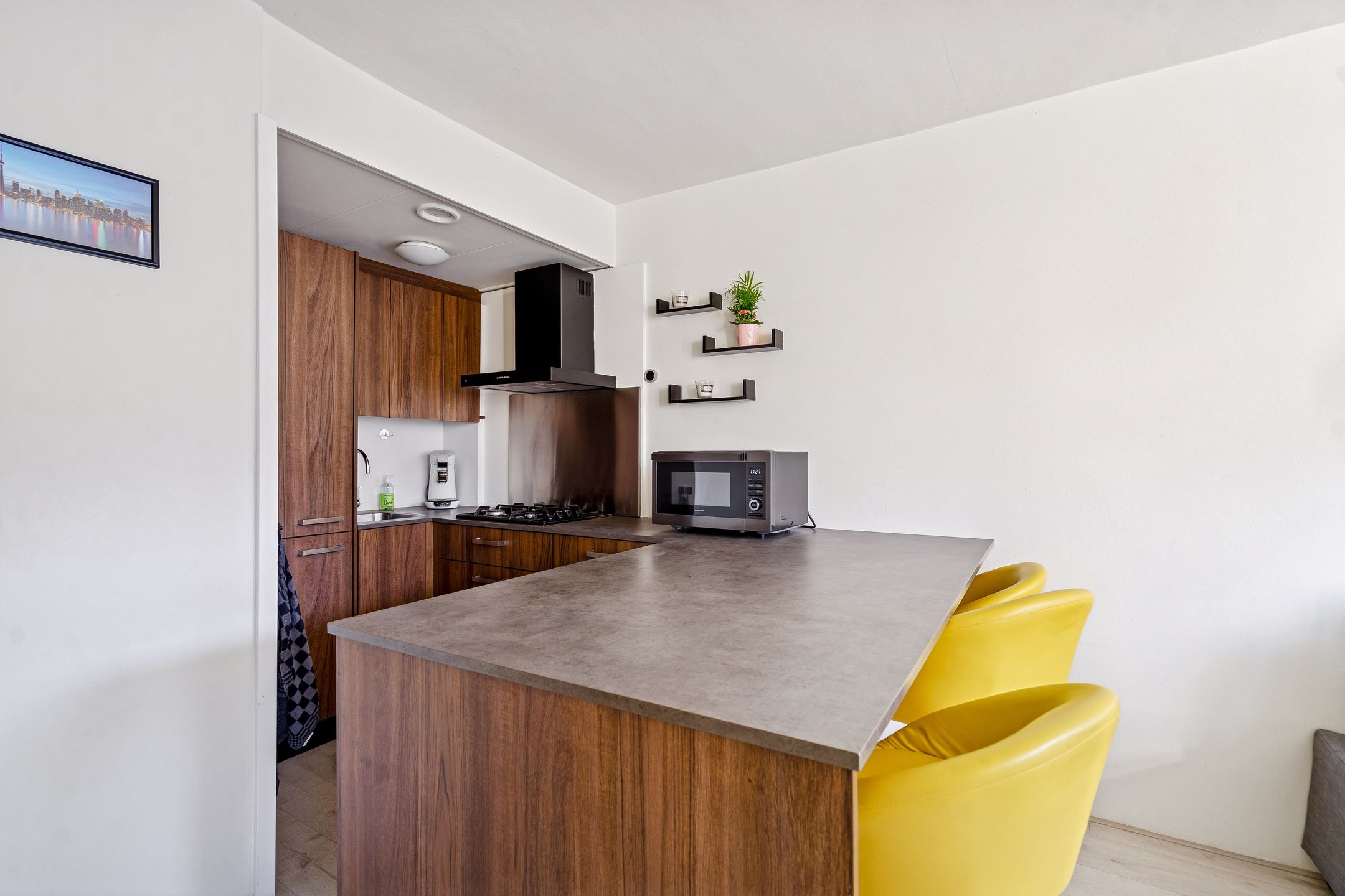 Foto 3 van Amsterdamsestraatweg 243-C