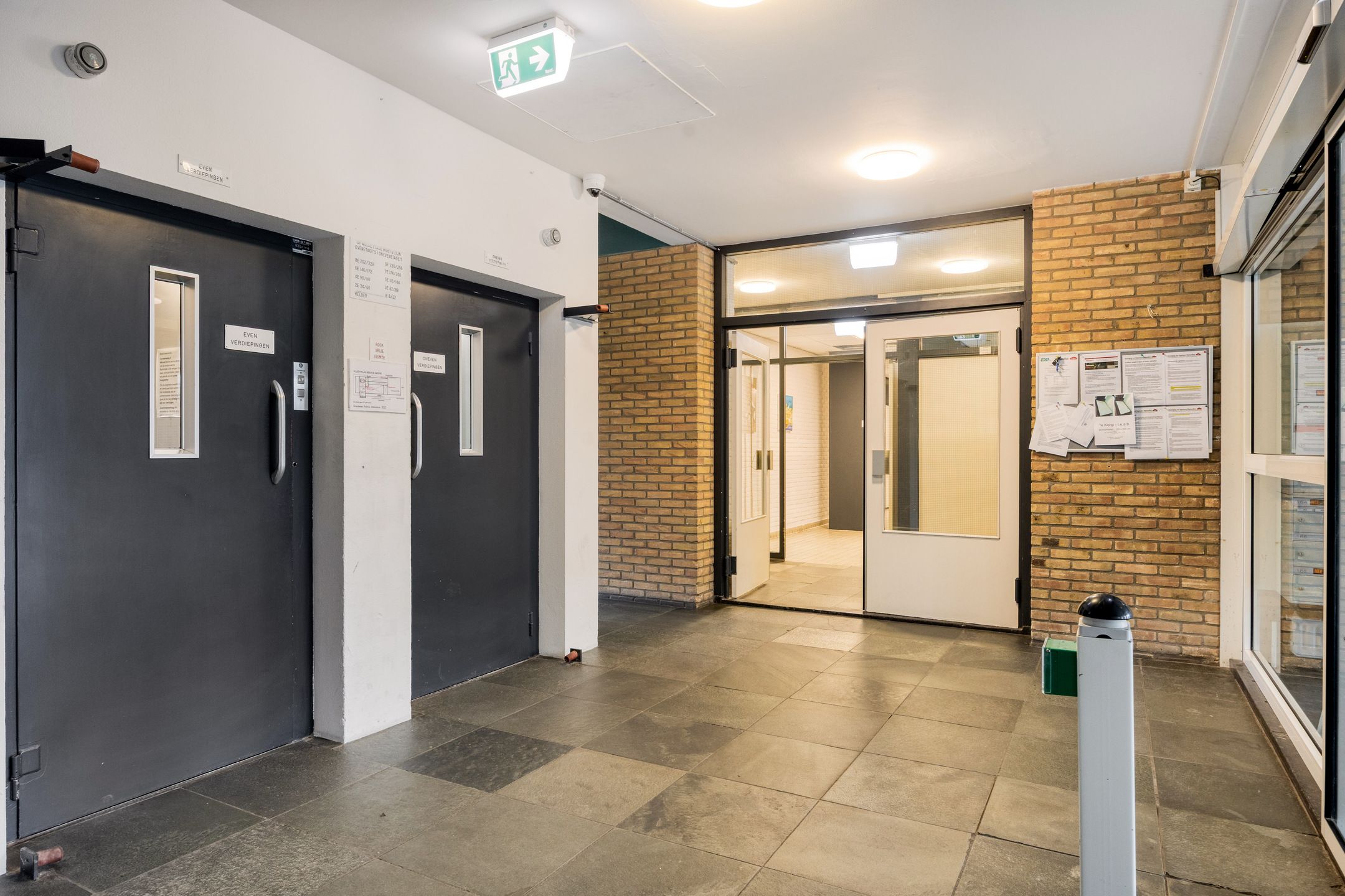 Foto 6 van Bachstraat 242