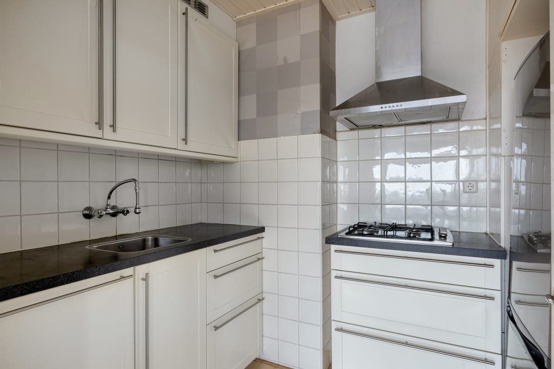 Foto 13 van Bachstraat 242