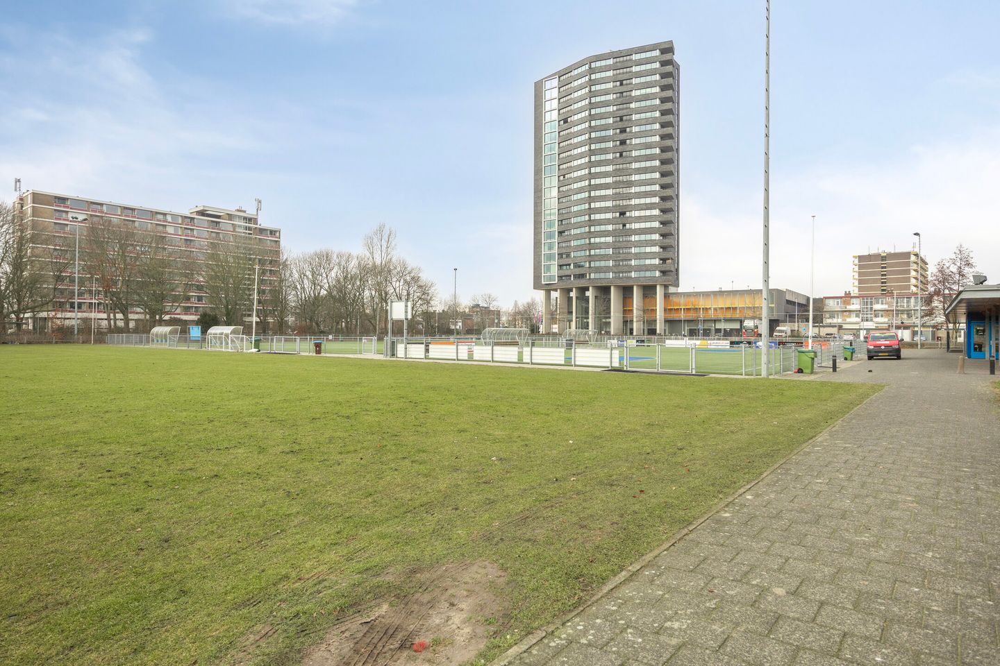 Foto 25 van Bachstraat 242