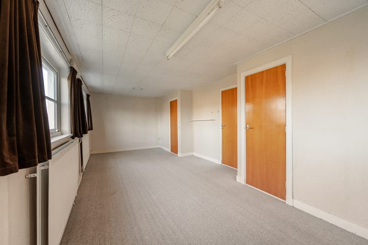 Photo 30 of Ds L Touwenlaan 32