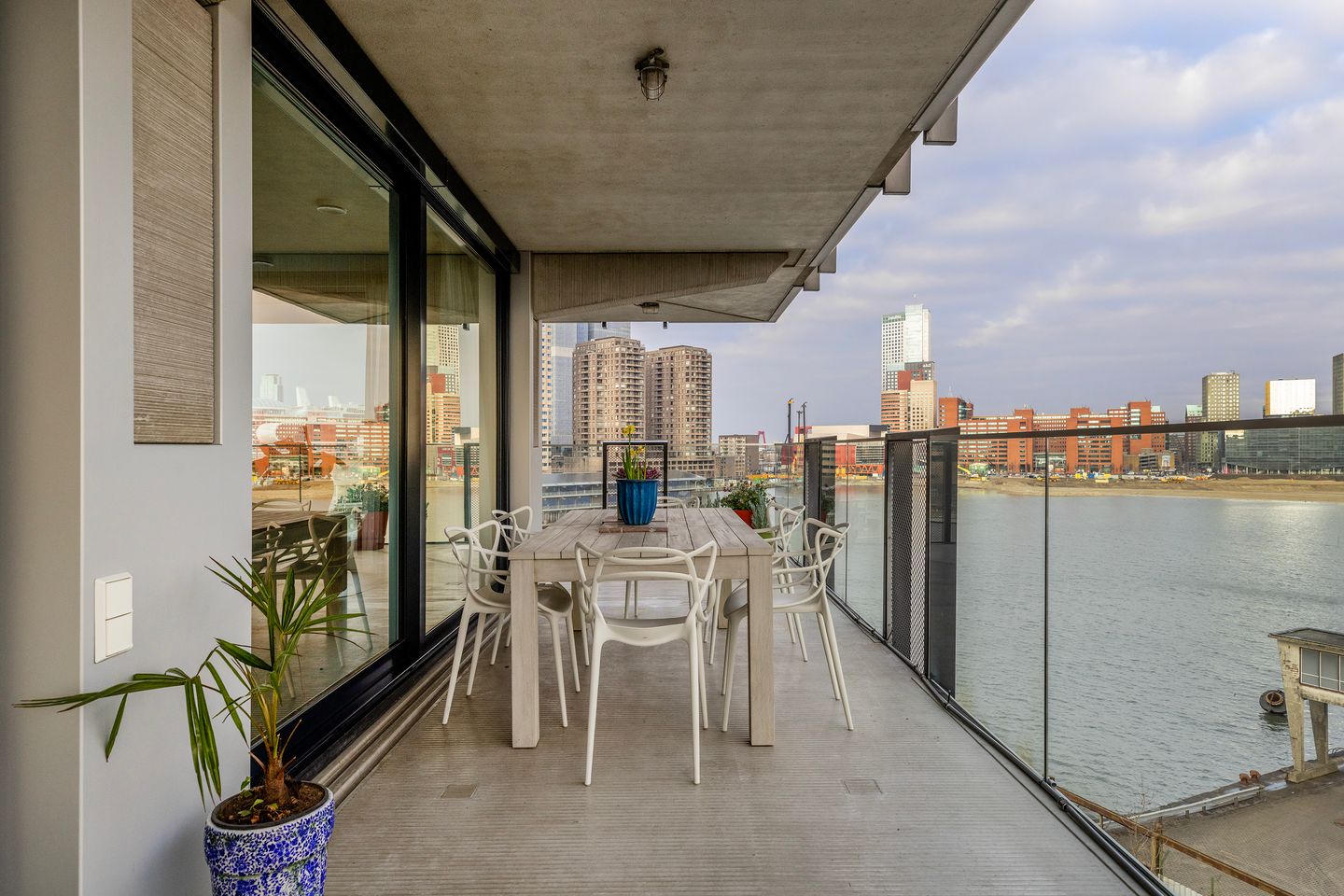 Foto 10 van Nico Koomanskade 327