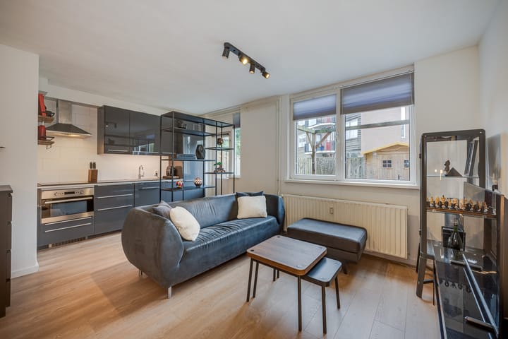 Photo 3 of Aletta Jacobsplantsoen 102