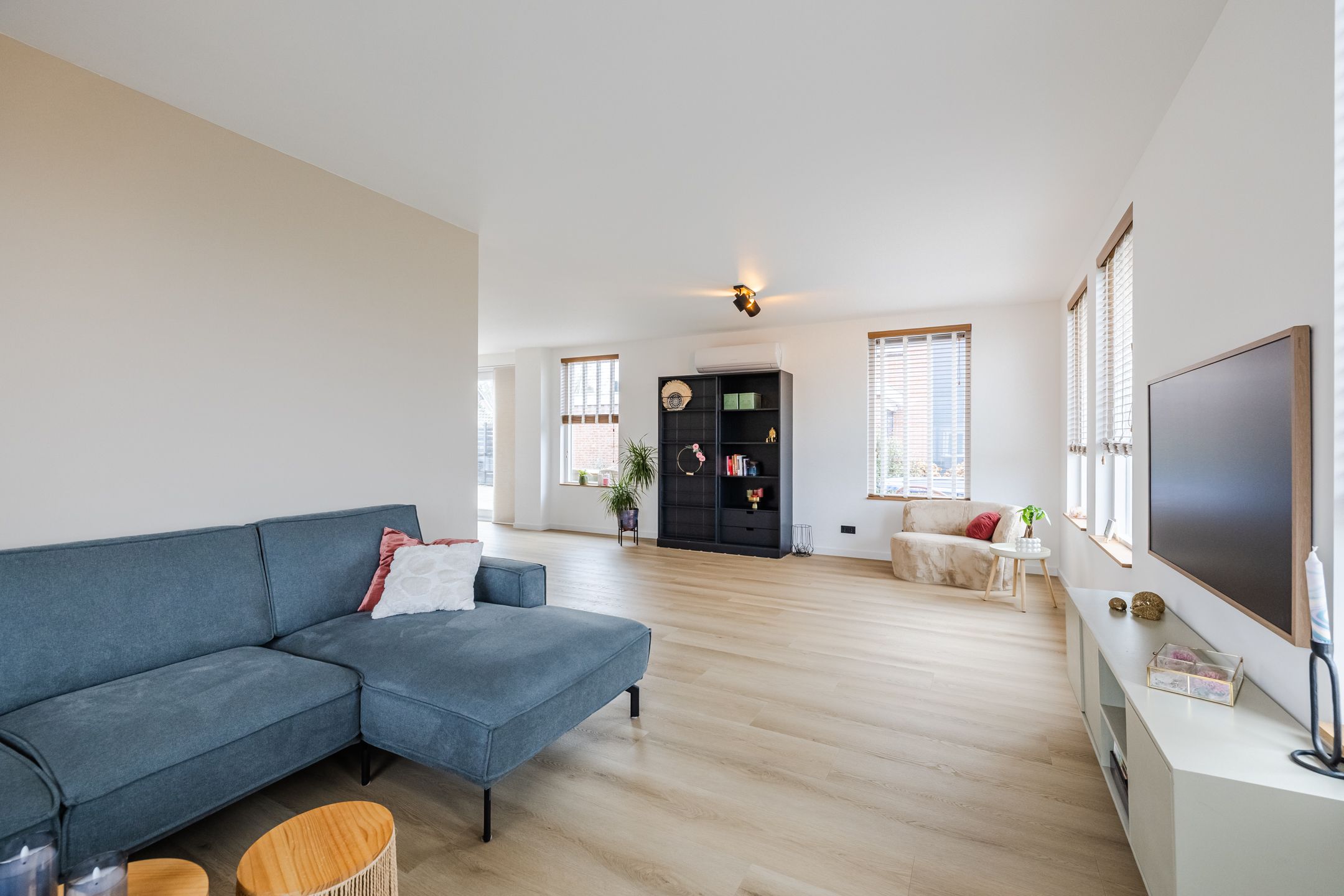 Foto 9 van Schoolstraat 1