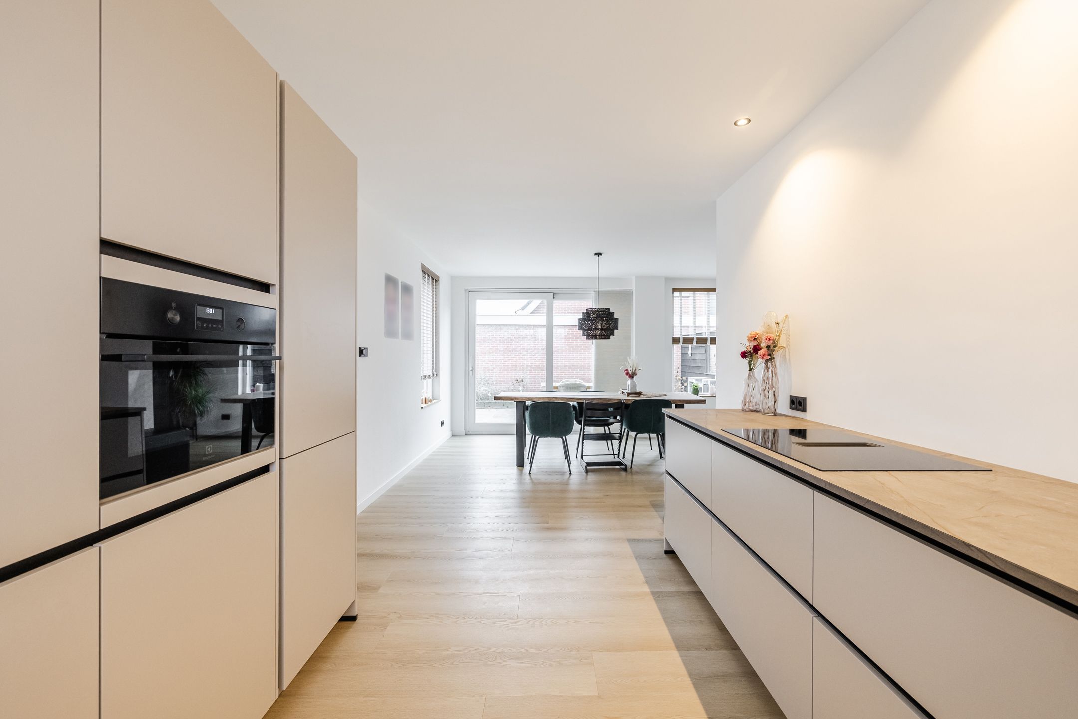 Foto 18 van Schoolstraat 1