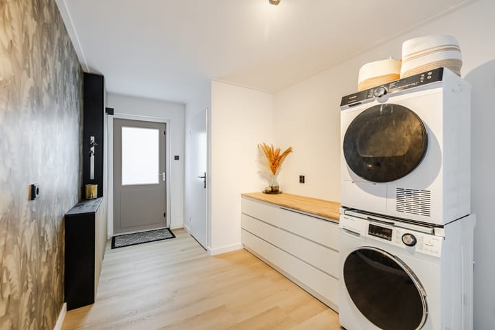 Foto 19 van Schoolstraat 1