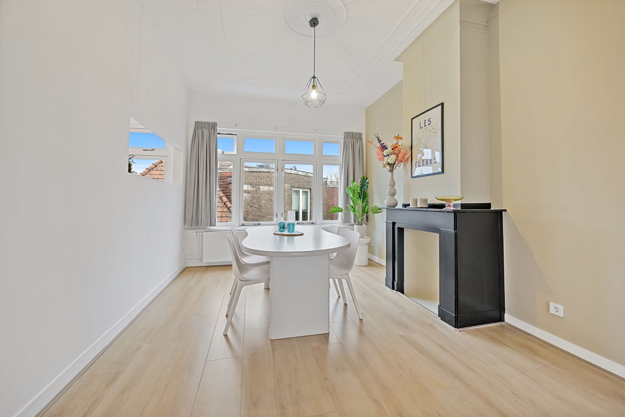 Foto 12 van Goudenregenplein 15