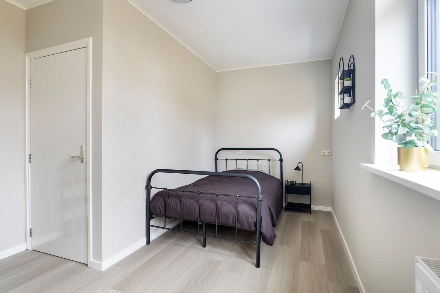 Foto 40 van Harlingerweg 13