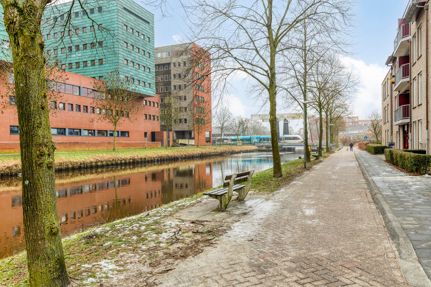 Photo 25 of Paterswoldseweg 52-A