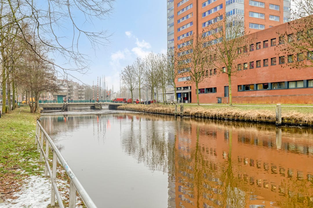 Photo 26 of Paterswoldseweg 52-A