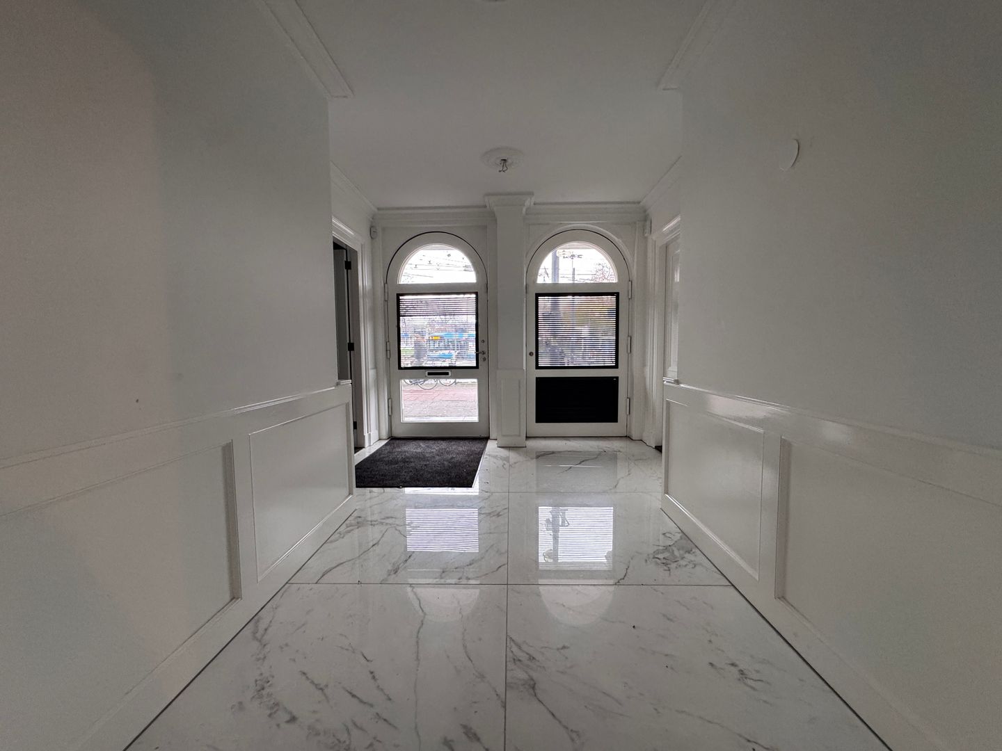 Bekijk foto 5 van Willemsplein 40