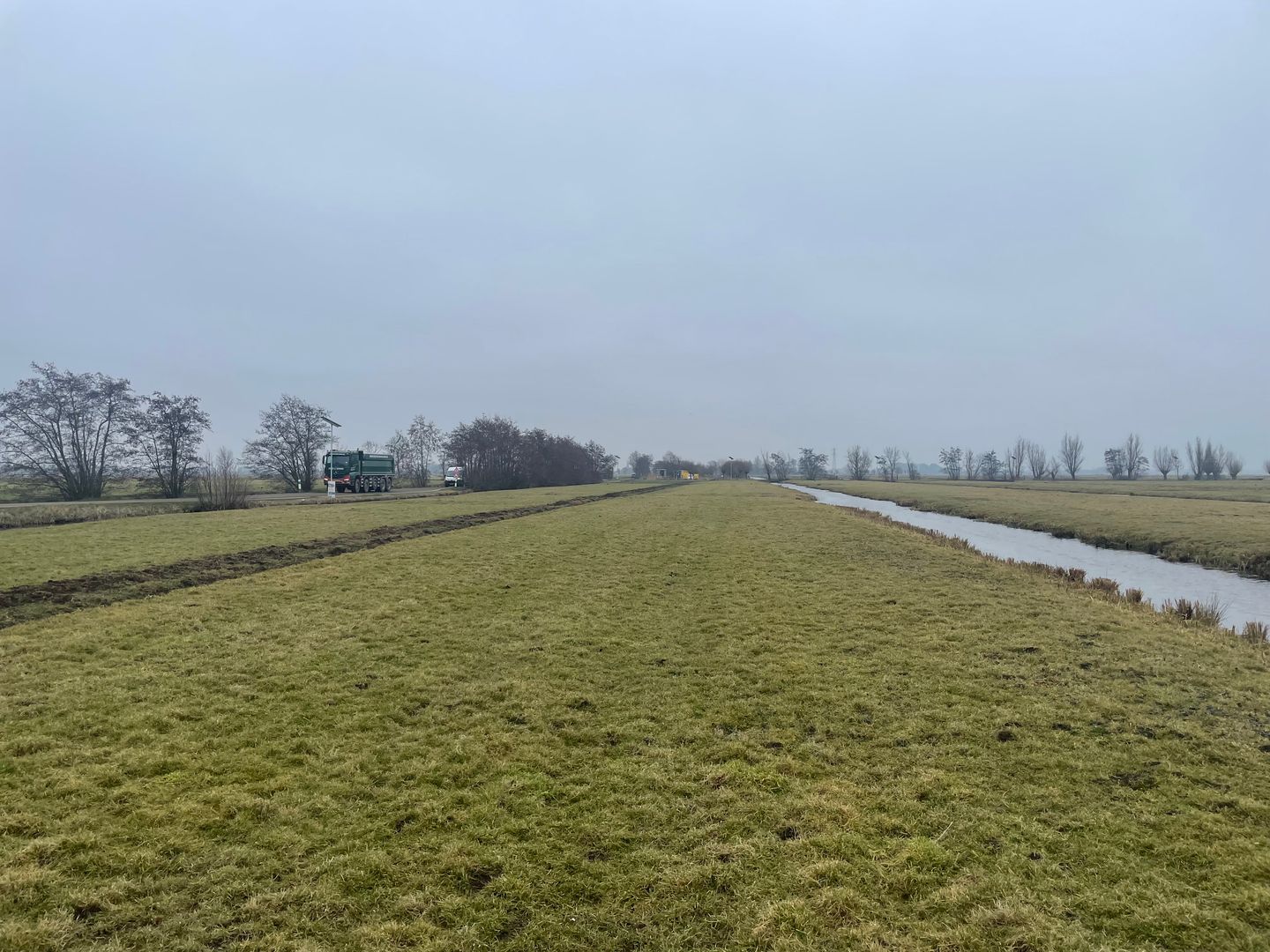 Bekijk foto 1 van Schaapjeszijde