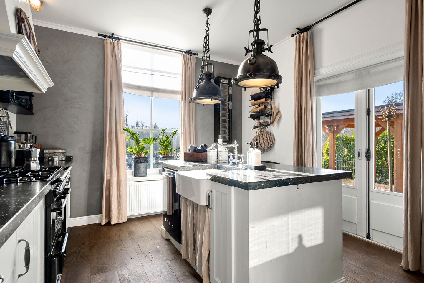 Photo 40 of Utrechtseweg 38