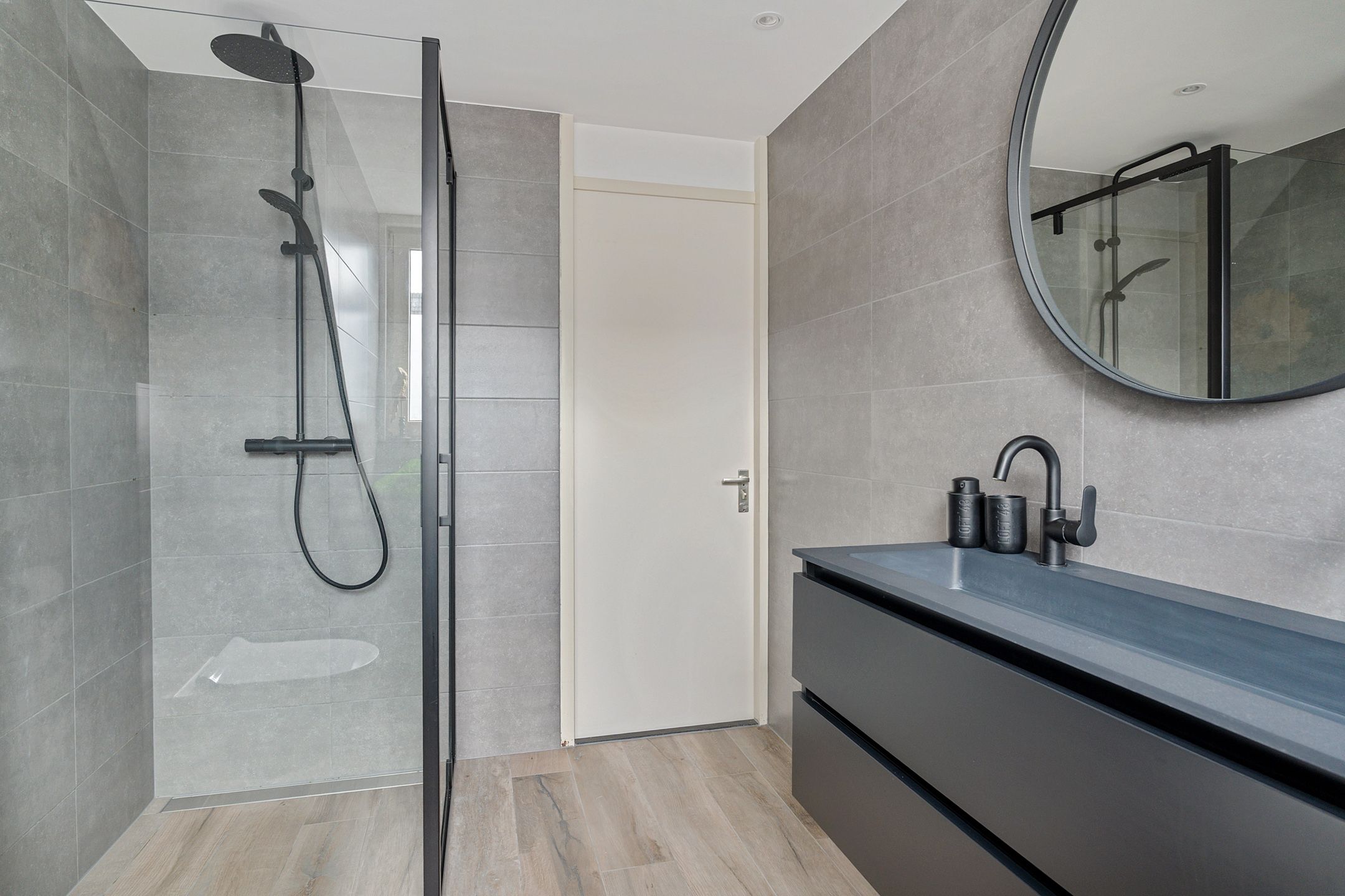 Foto 36 van Bijhouwerlommer 35