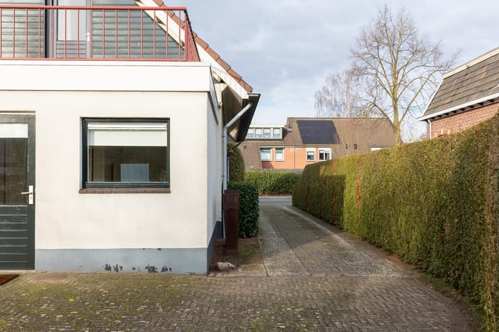 Photo 39 of Lievelderweg 54