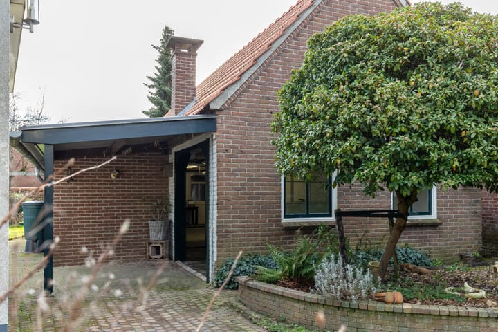 Photo 45 of Lievelderweg 54