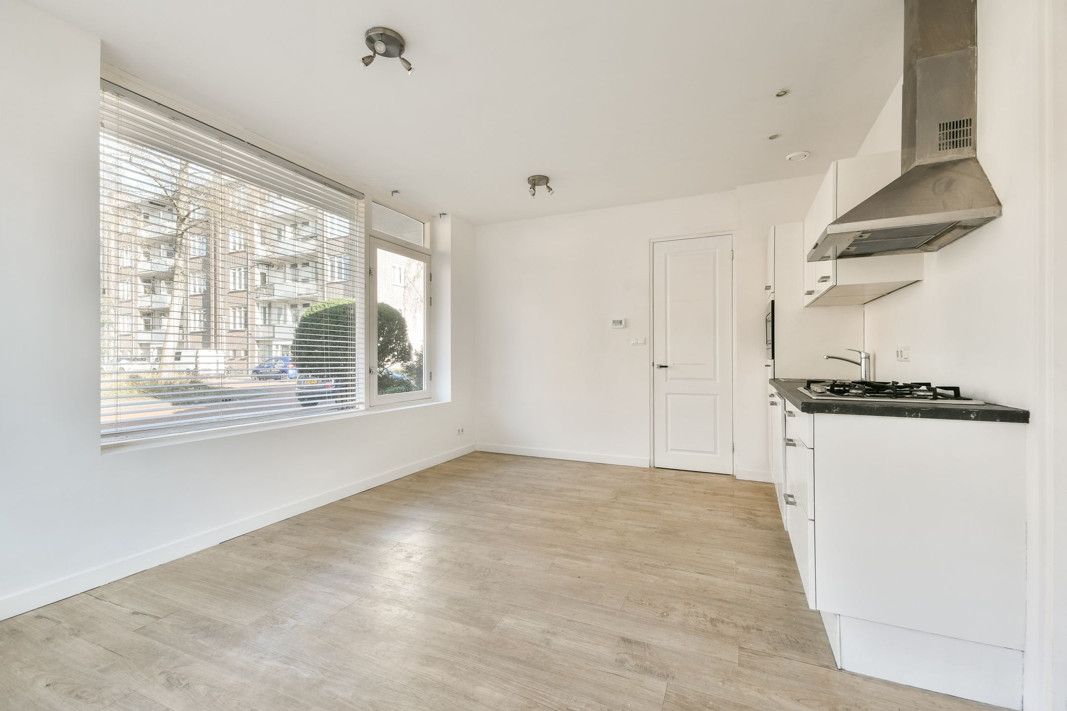 Photo 6 of Fritz Conijnstraat 31