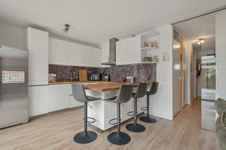 Foto 4 van Regenboog 106