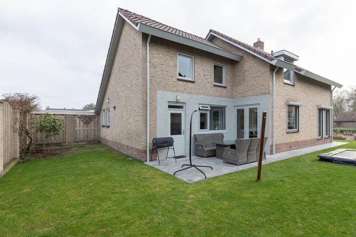 Foto 4 van Burgemeester Goldbergstraat 12