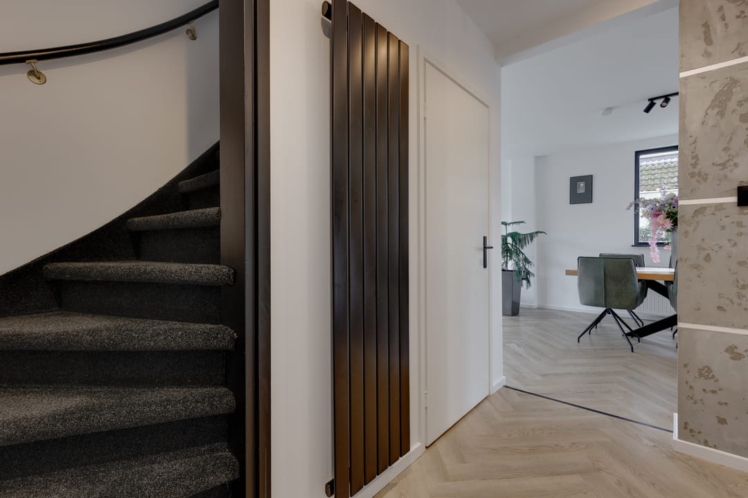 Photo 17 of Burgemeester Goldbergstraat 12