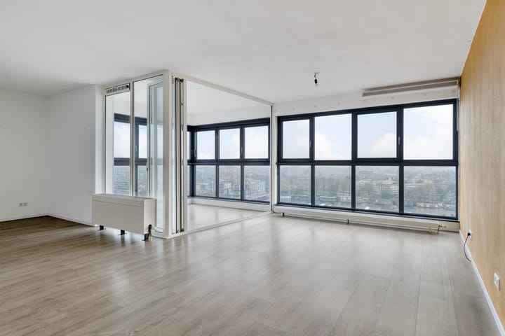 Foto 2 van Granaatplein 97