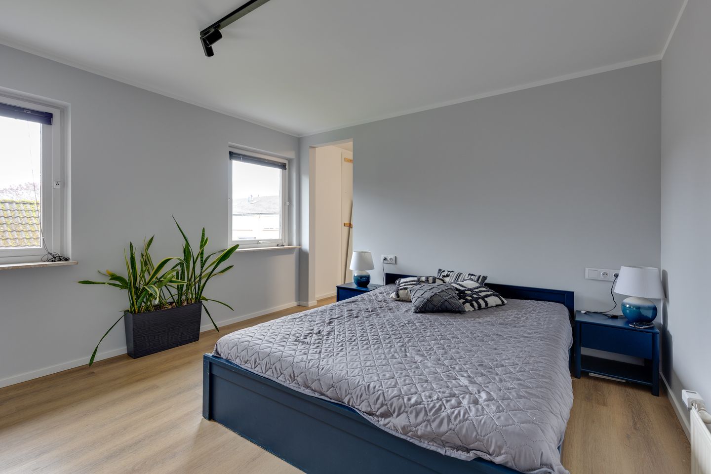 Photo 25 of Burgemeester Goldbergstraat 12